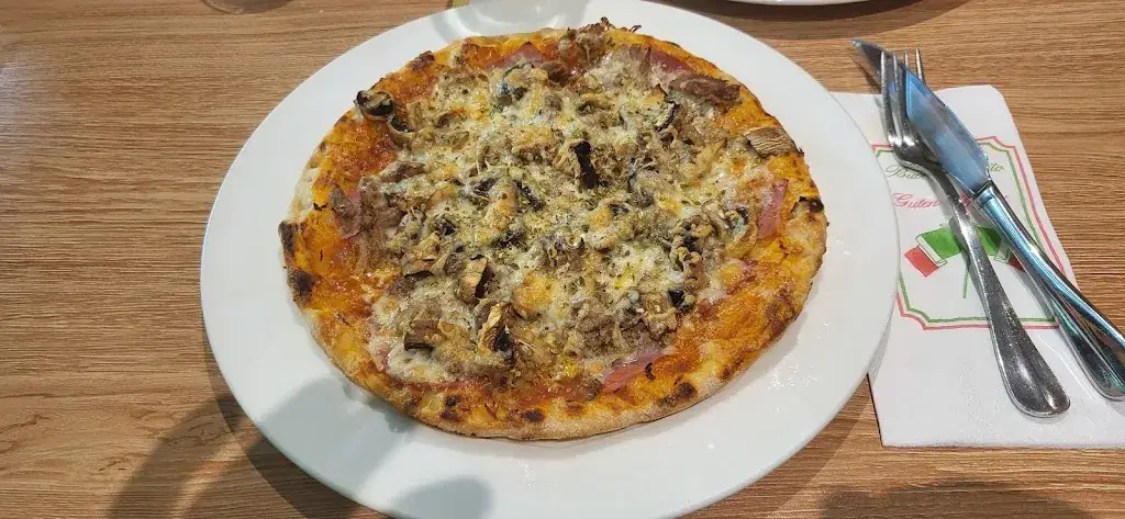 Patrick Seij_Pizzeria Bacco_Bütgenbach_Bewertung