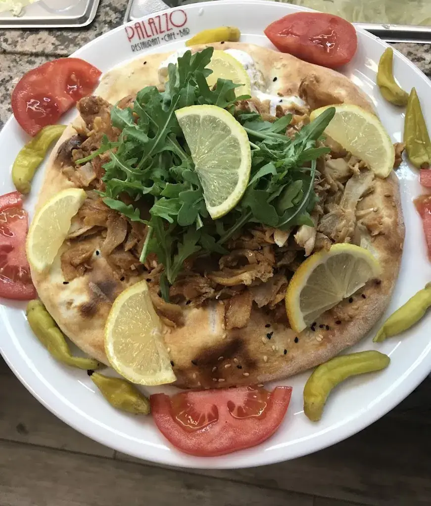 Barbecue Nikolaus restaurante en Bütgenbach