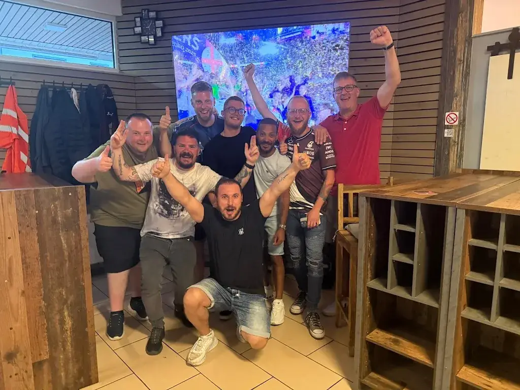 Bradley Slater_Robin Hood_Bütgenbach_review