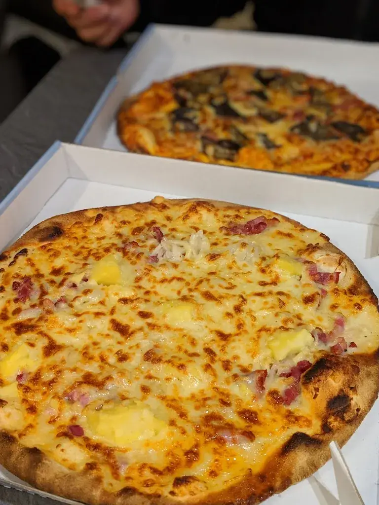 Menu_Pizza SAPORITA Brognon / Christophe_Chièvres_image_7