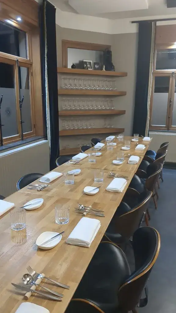 Jurgen Winten_Pavillon Du Vieux Chateau_Modave_Bewertung