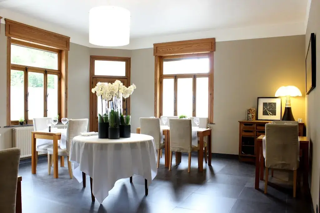 Pavillon Du Vieux Chateau_Modave_slider_image_3