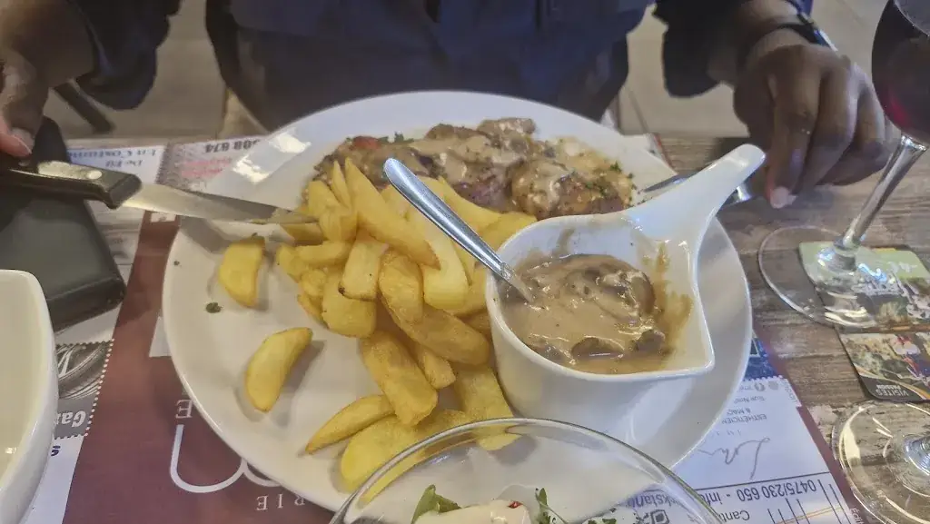 Michael Polley_L' Esplanade_Chaudfontaine_review