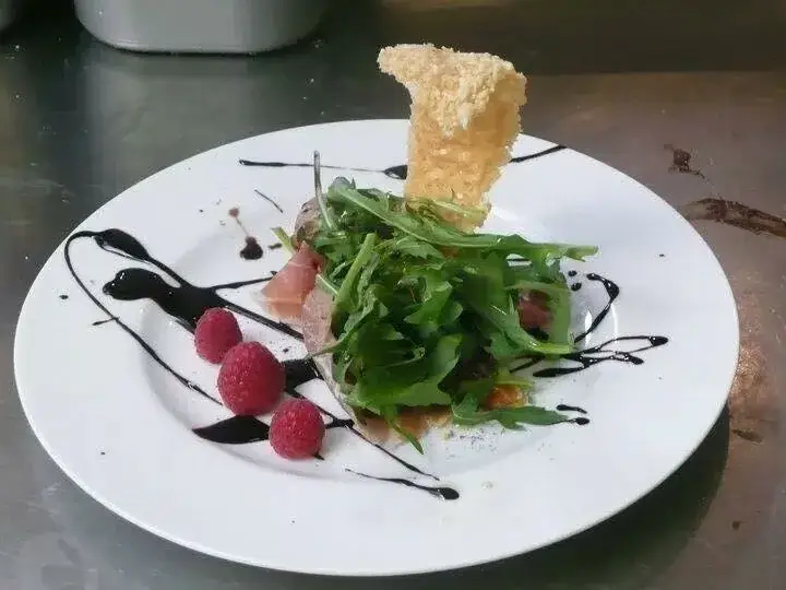 Valentino_Chaudfontaine_slider_image_2