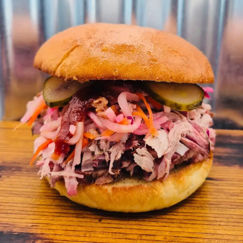 Smoke Deli_Ciney_slider_image_3