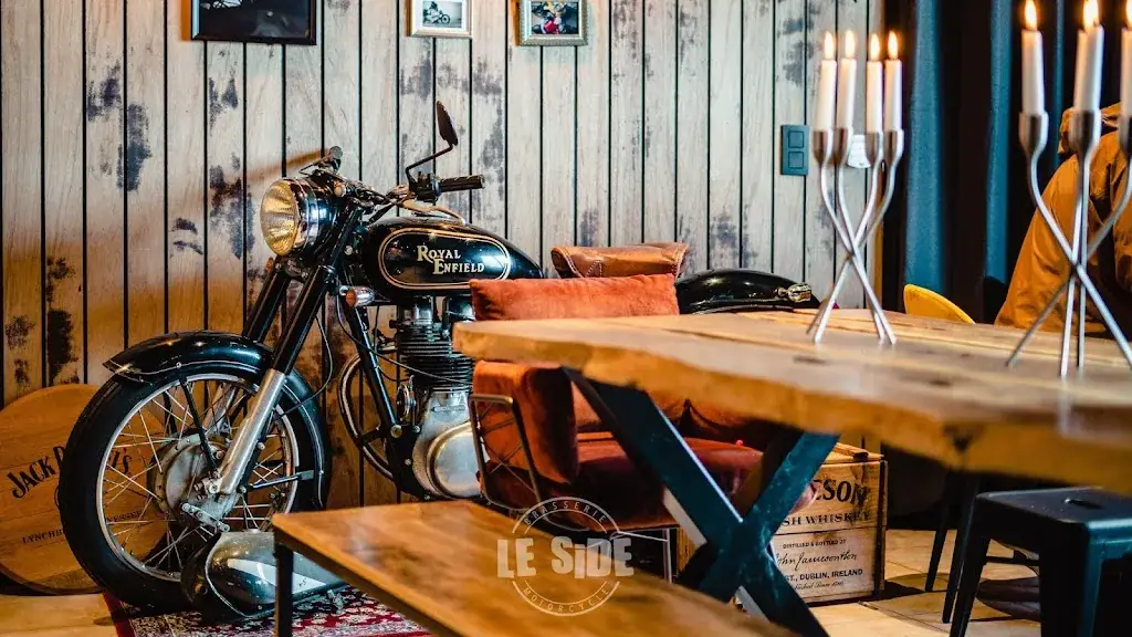 Le Side restaurant à Ciney