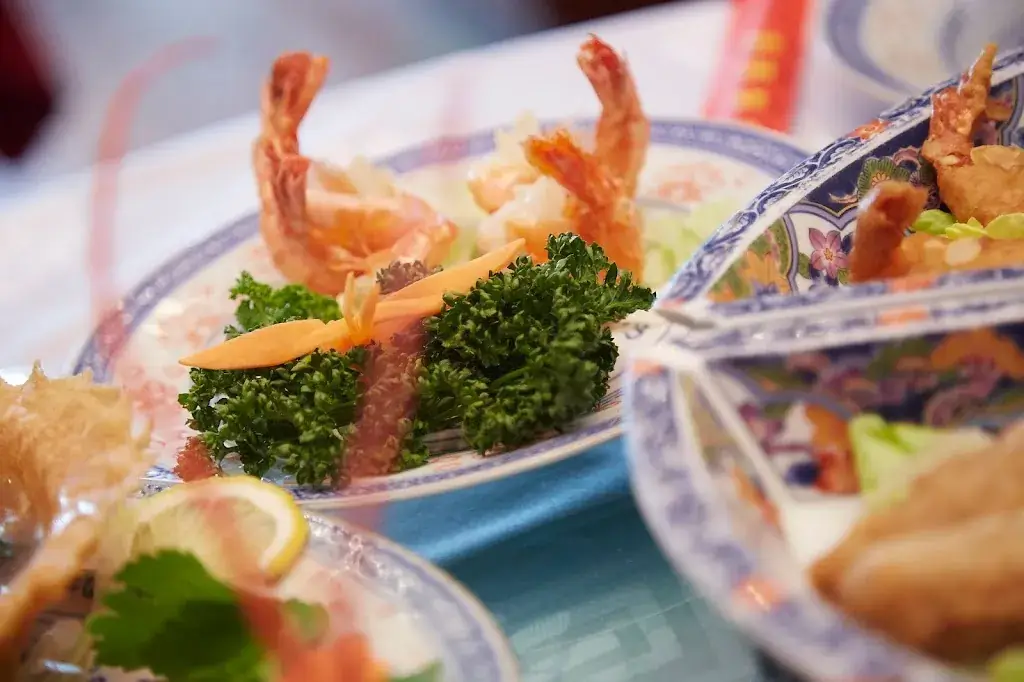 Pavillon du Dragon_Courcelles_slider_image_3