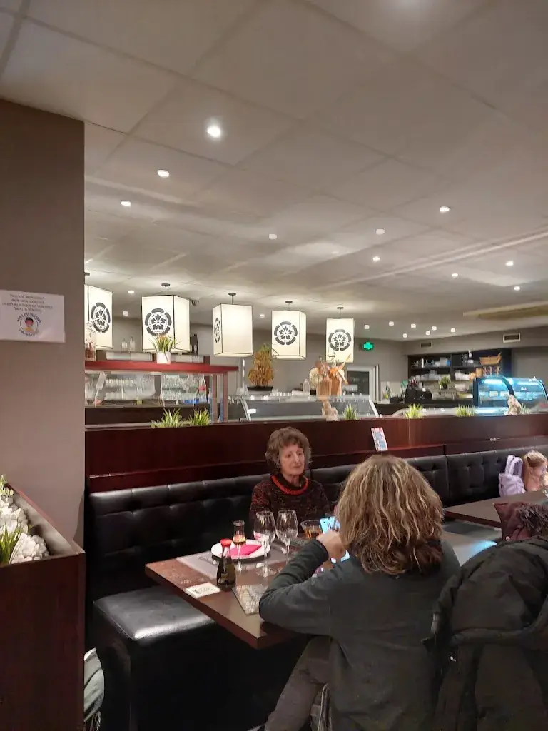 Wok Pacifique_Courcelles_slider_image_1