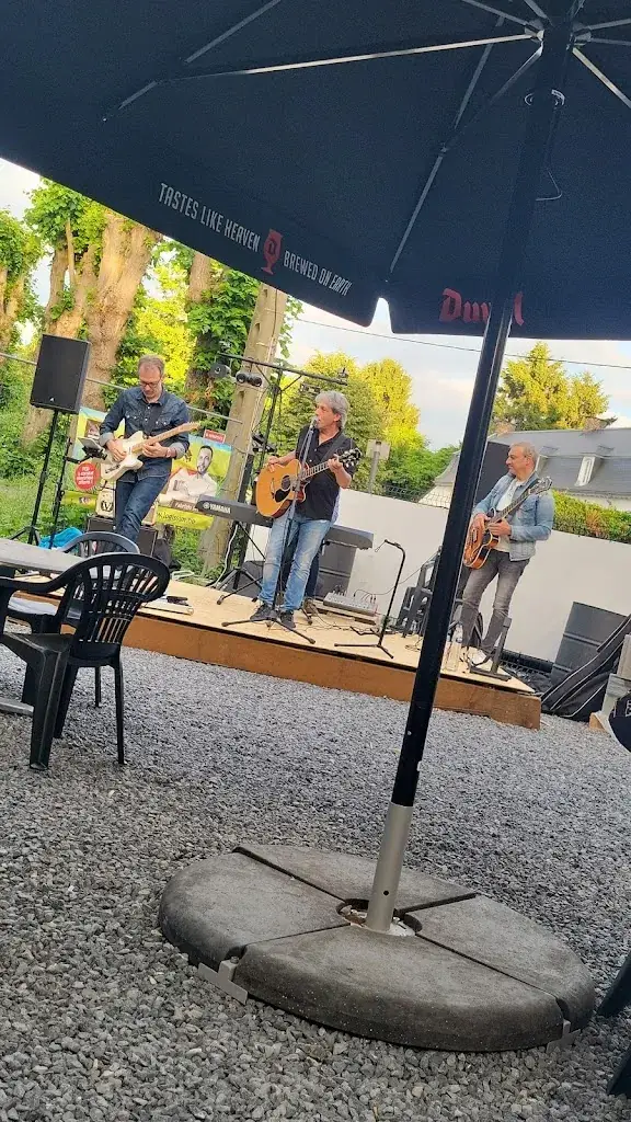 Amandine Demoustier_La Tour_Colfontaine_review