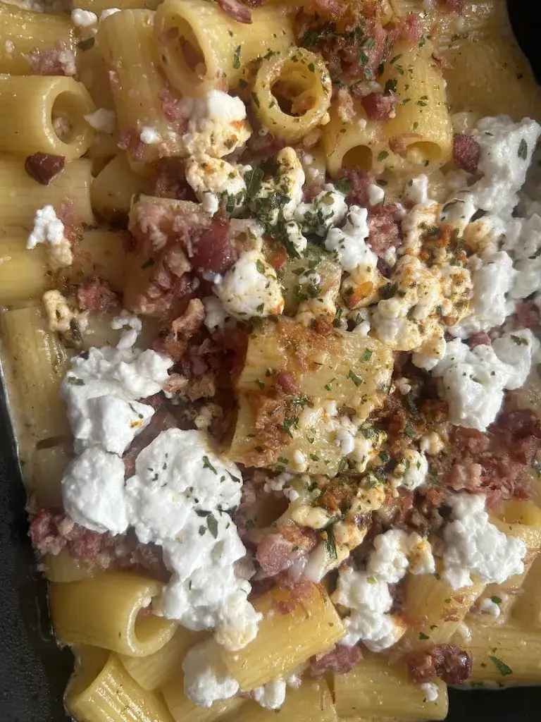 Pauline Lienard_I Fratelli_Colfontaine_review