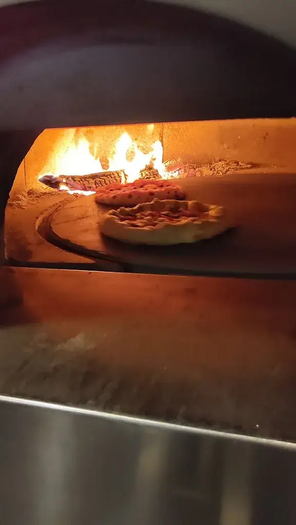 Menü_Sapori pizza_Colfontaine_Bild_7