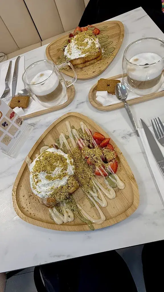 Nafisa_SWEET_Quaregnon_Bewertung