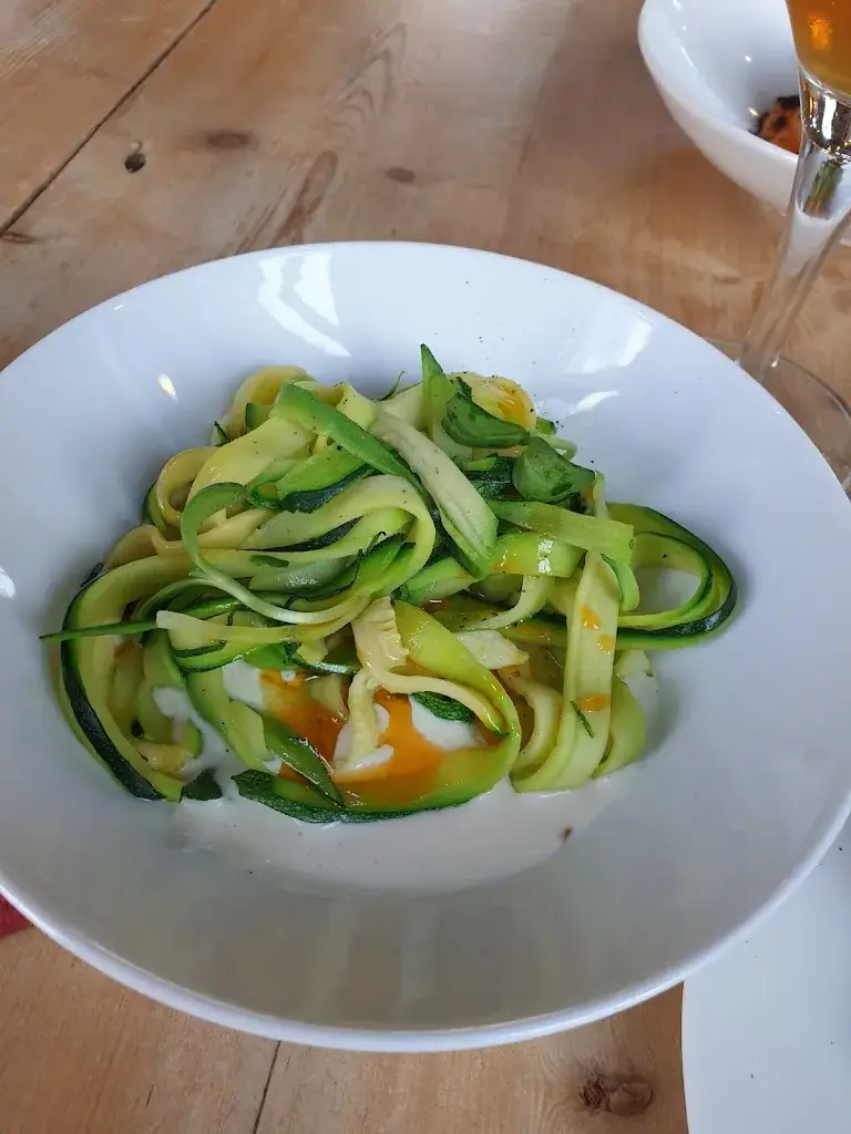 Phil Deg_Quatre Quarts_Court-Saint-Étienne_reseña