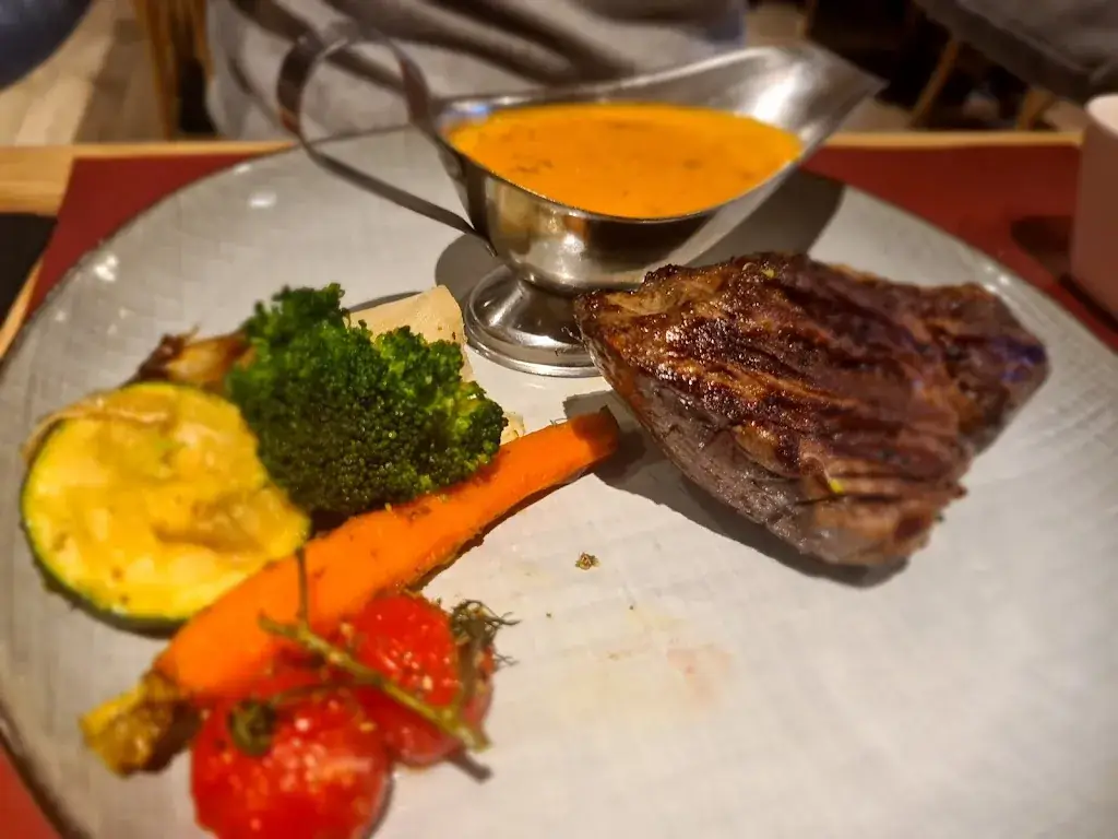 Menu_Belga Restaurant_Court-Saint-Étienne_imagen_2