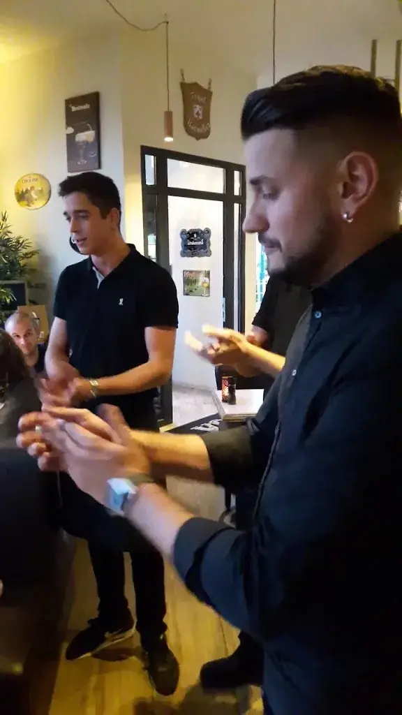 Belga Restaurant_Court-Saint-Étienne_slider_image_2