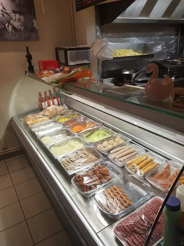 Snack NewCuma court snt etienne Restaurant in Court-Saint-Étienne