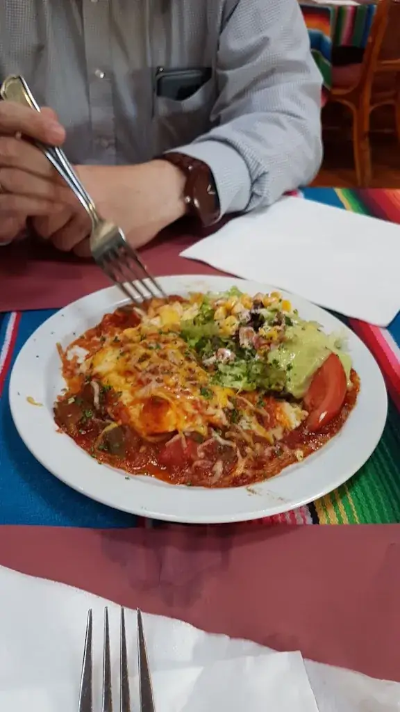 Therese (Tenacious)_El Pueblo_Boutersem_reseña