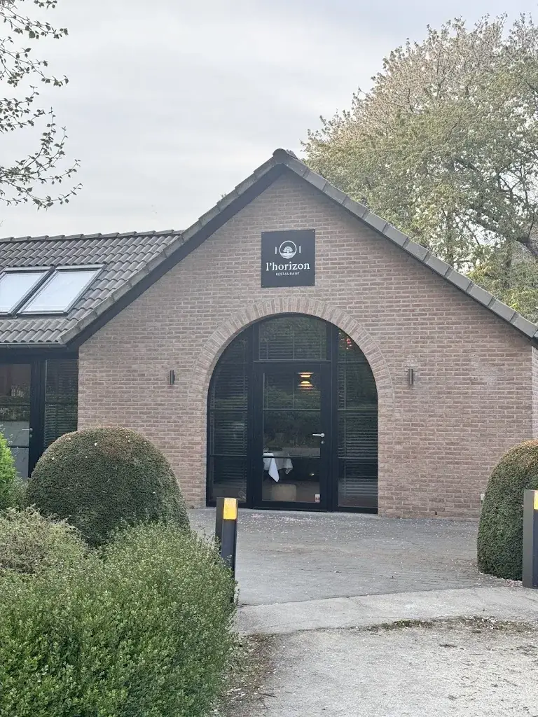 Muzamil Pasha_L'Horizon_Chaumont-Gistoux_Bewertung