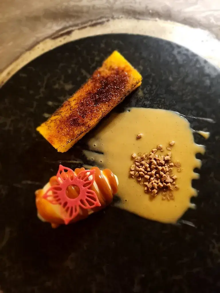 Stacey _l18_Table Roberti_Chaumont-Gistoux_review