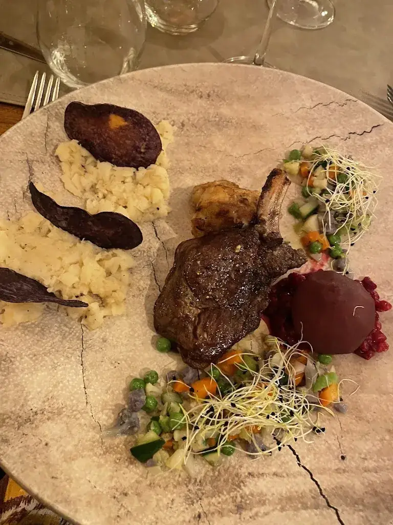 Ece Bardakci_Restaurant Chez Mich'_Grez-Doiceau_Bewertung