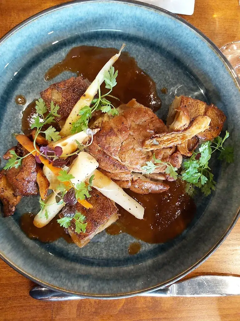 Subhodip Mitra_Les Halles_Wavre_reseña