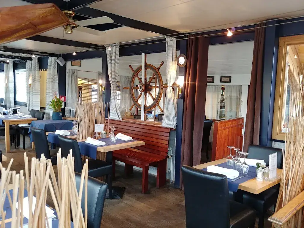 La Péniche Restaurant in Wavre