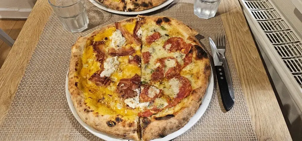 Menü_LA PIZZA_Dalhem_Bild_8