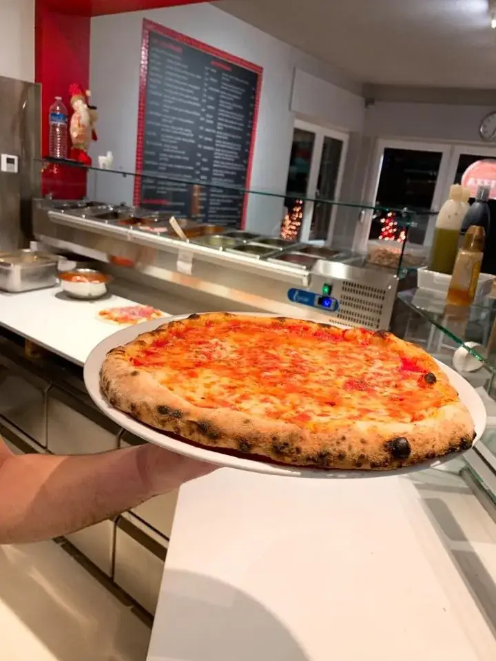 LA PIZZA_Dalhem_slider_image_3