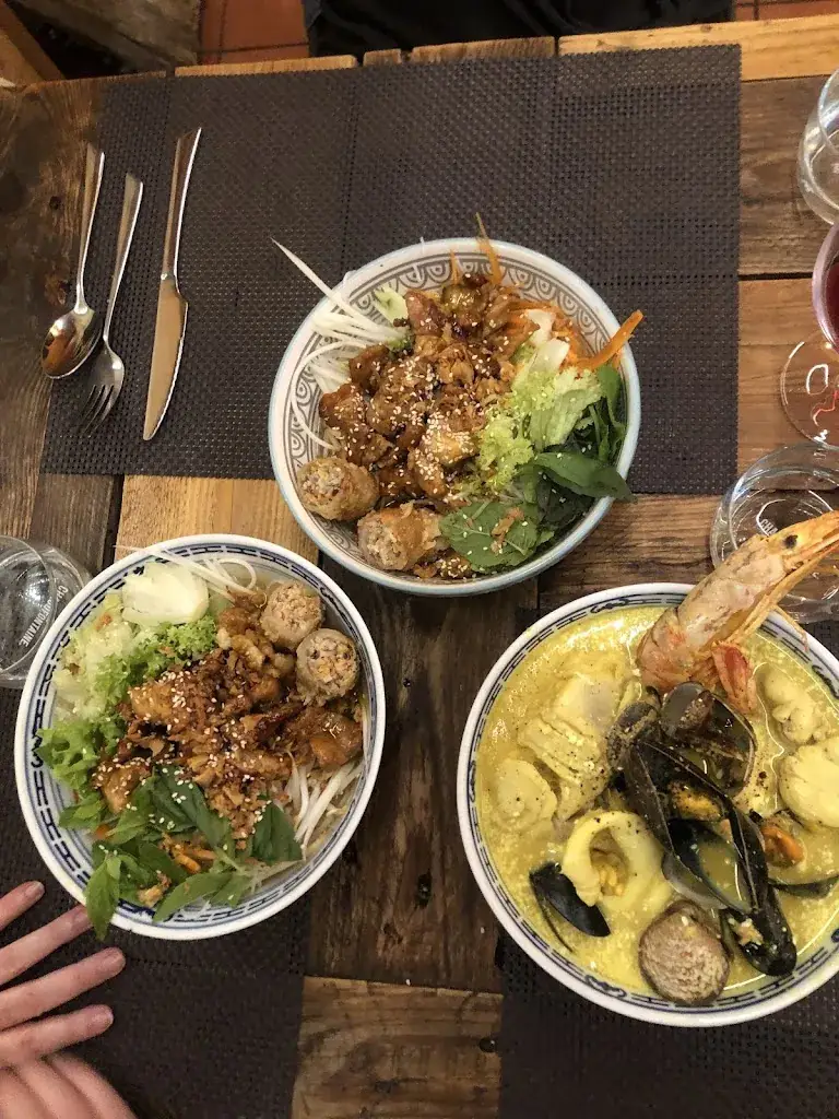 Anne-cécile Mnt_Restaurant Hoa Mai_Dour_reseña