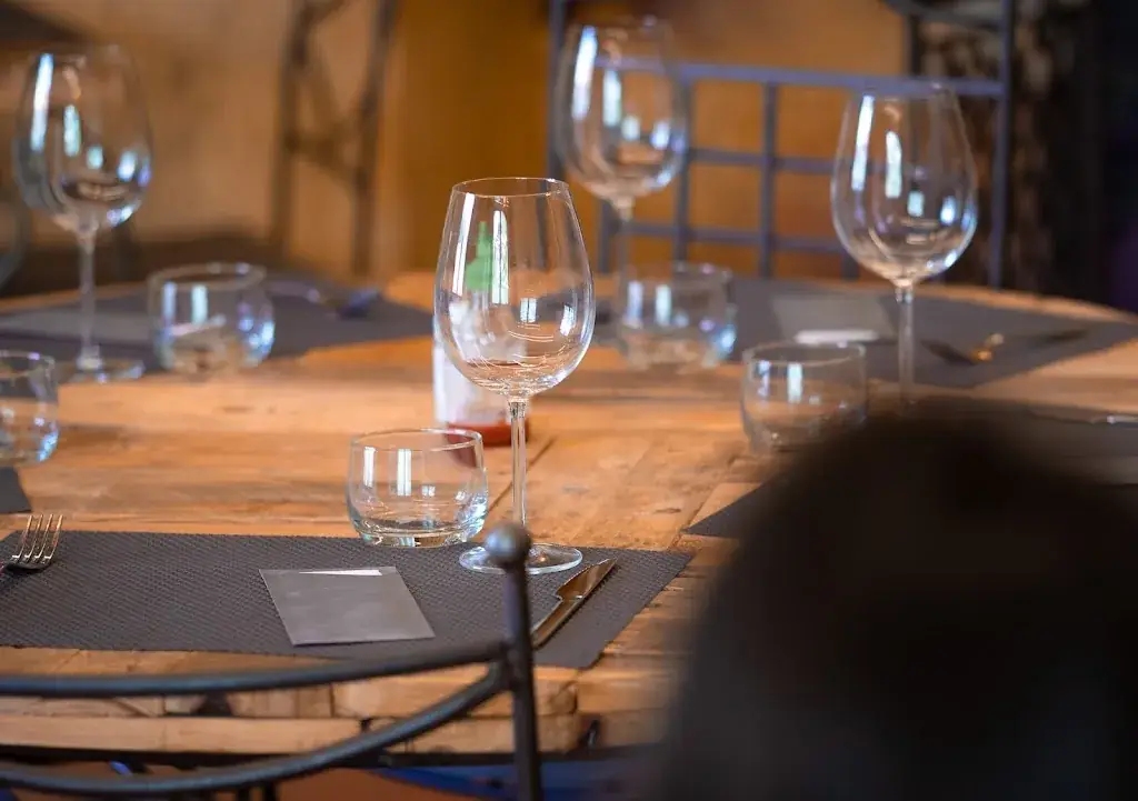 Restaurant Hoa Mai_Dour_slider_image_1