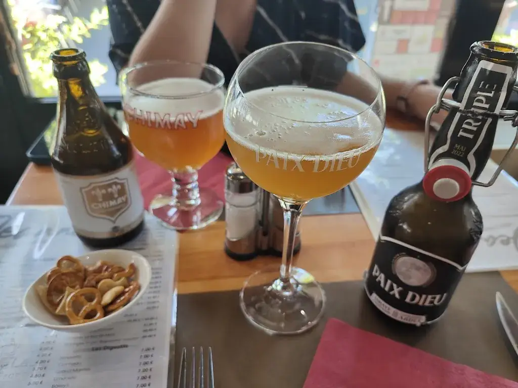 Brasserie Jeanne_Couvin_slider_image_3