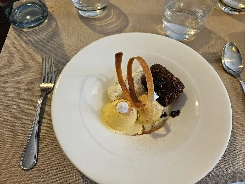 Jeroen Roegiers_Nulle Part Ailleurs_Couvin_review