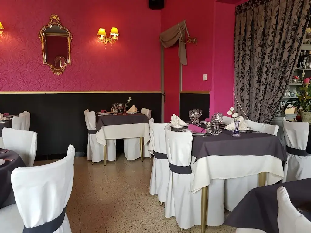 Au Vieux Chene_Couvin_slider_image_1