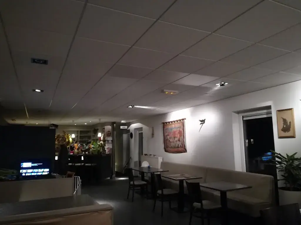 Robbi Hodeige_Bane Thaï-Lao_Crisnée_Bewertung