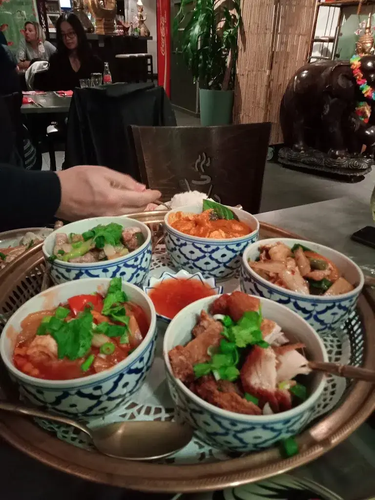 Bane Thaï-Lao_Crisnée_slider_image_2