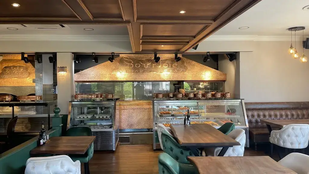 Bourjoie parking 130 Places_Crisnée_slider_image_2