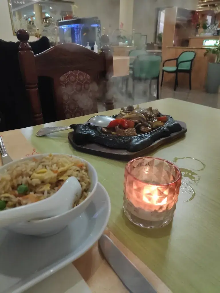 Honnizukaz_Fu Yuan_Écaussinnes_review