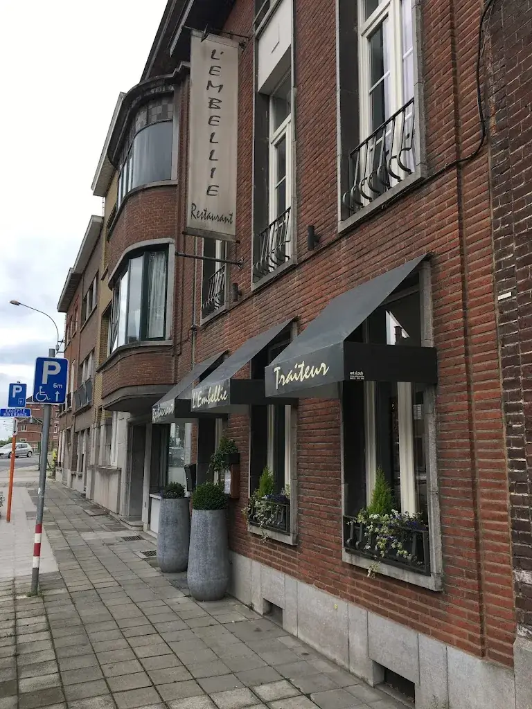 Jorge Camara_L'Embellie_Soignies_review