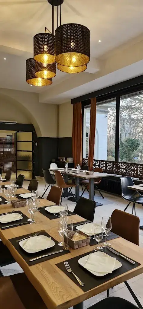 Le Vieux Cèdre (Enghien - Belgique)_Enghien_slider_image_3