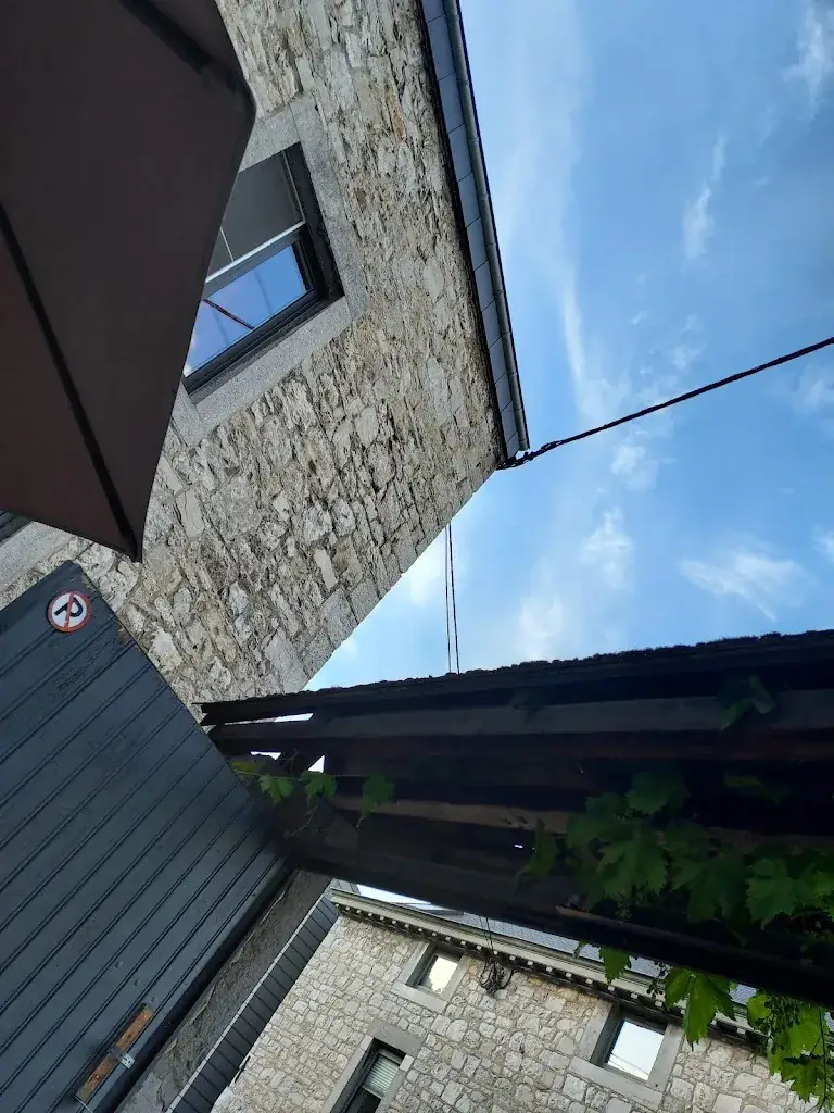 Darius_Aux 10 clefs_Durbuy_review