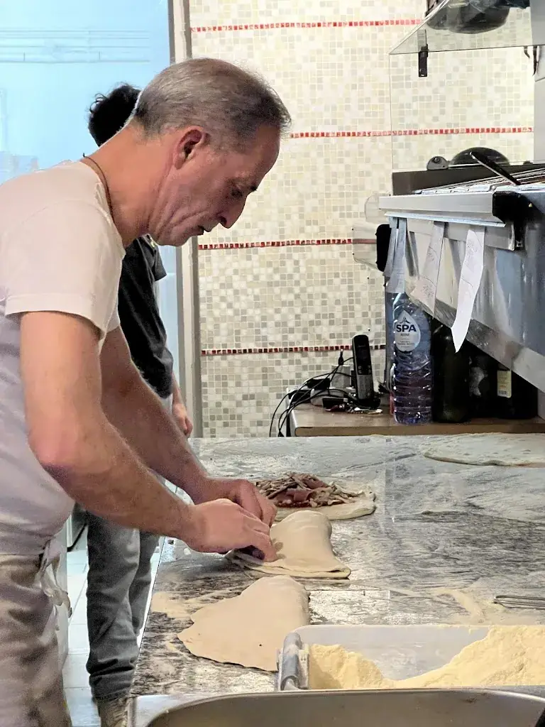 Ferenc Pinter_Peperoncino_Érezée_review