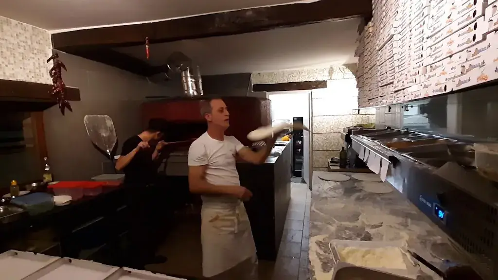 Peperoncino restaurante en Érezée