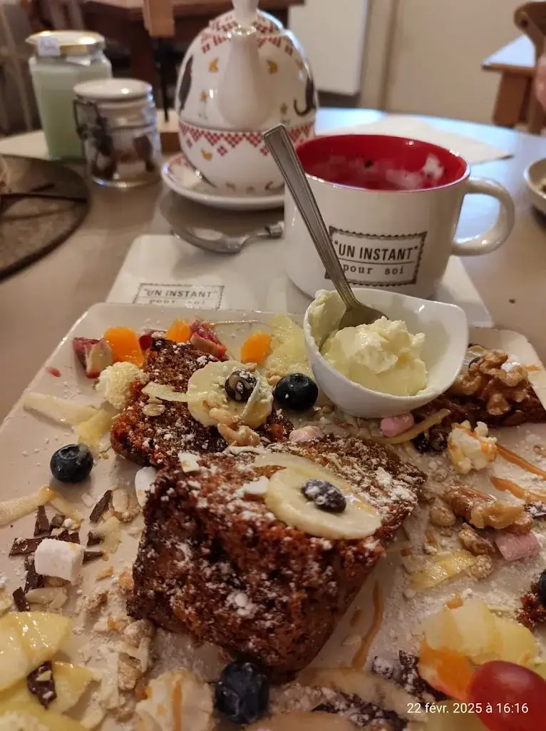 Anne Mixhe_de la tartine à la théière_Ellezelles_reseña