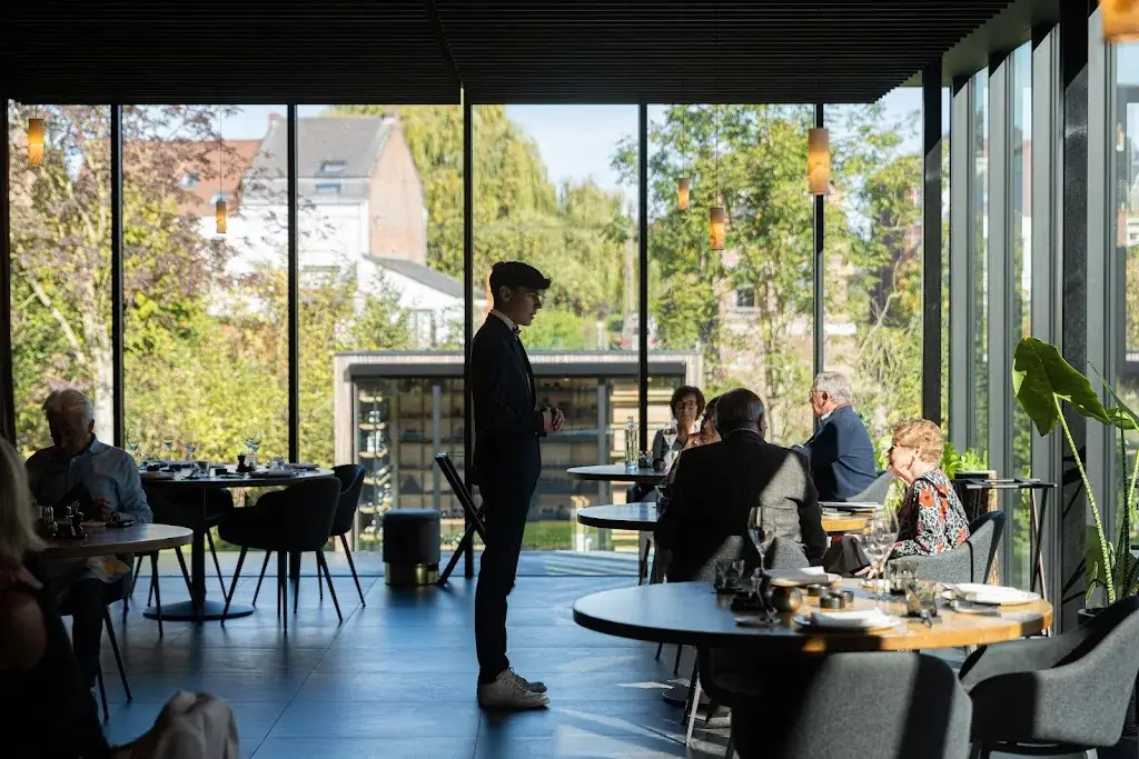 Le Vieux Château Restaurant in Flobecq
