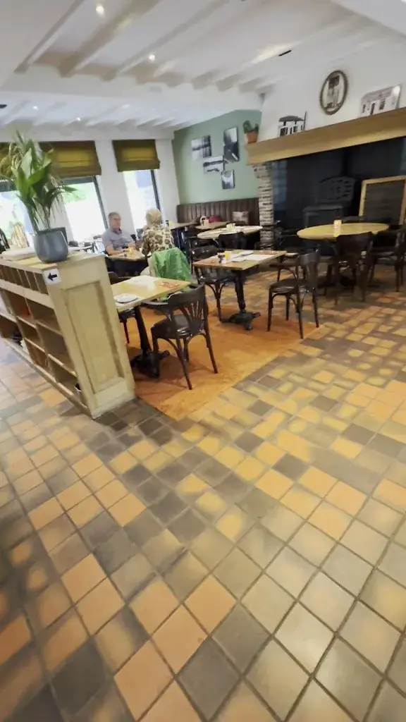 Brasserie L' Étranger_Bornem_slider_image_2