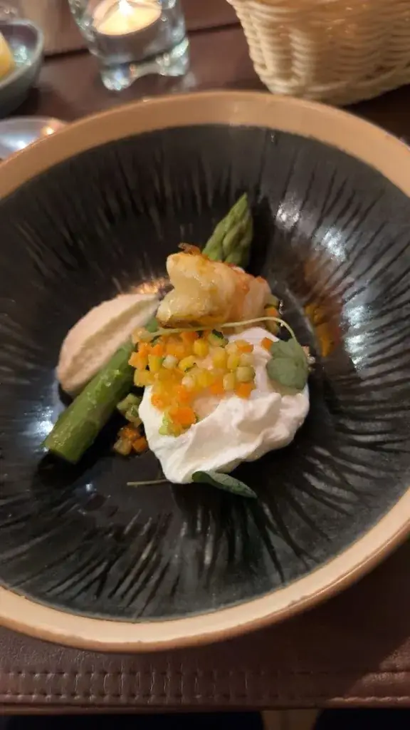 Sinnaeve Anais_Le Bouchon des Agaises_Estinnes_review