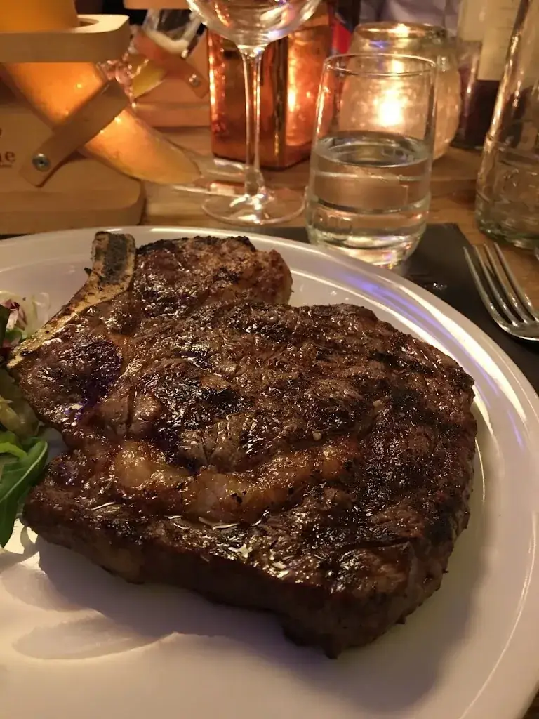 Mikko Mindanao_La Chaumière de l'E3_Mouscron_review