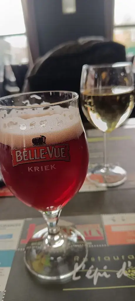 Michel Oliclau_L'épi d'or_Mouscron_review