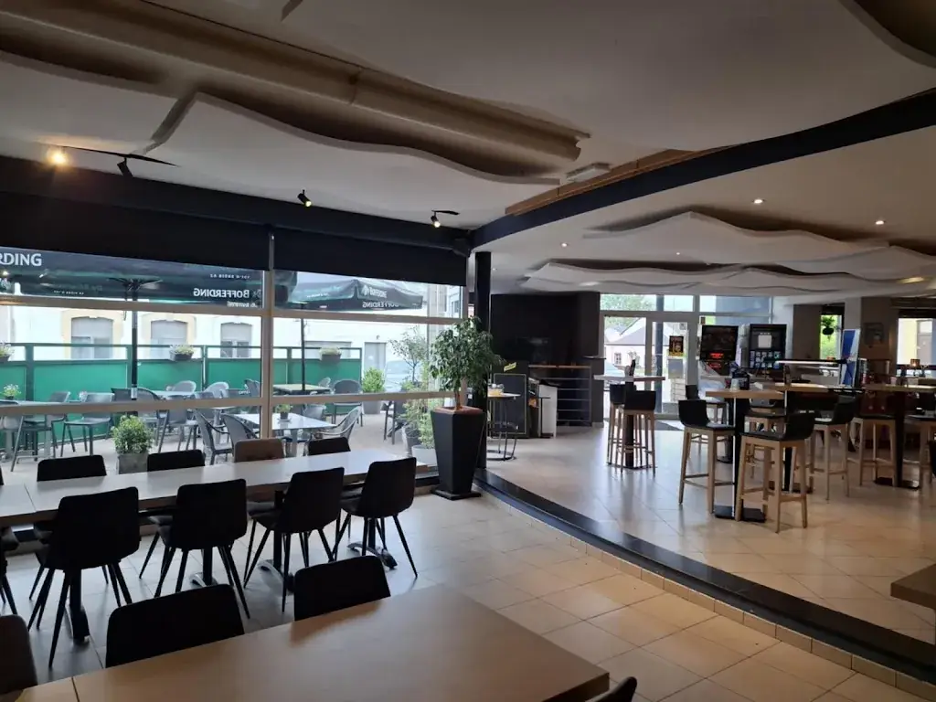 Karaquillos restaurant et bowling Restaurant in Étalle