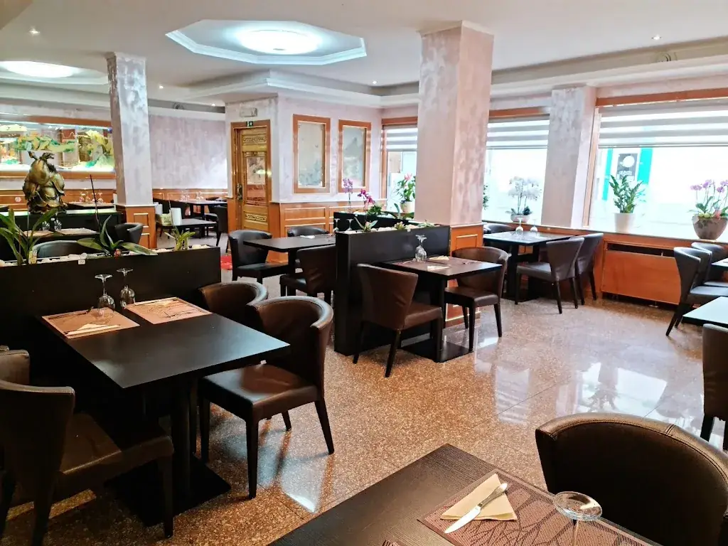 VILLAGE CHINOIS 18_Erquelinnes_slider_image_1